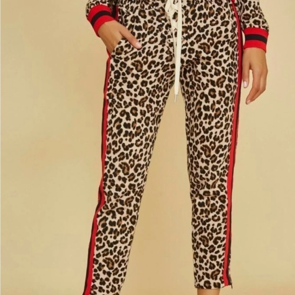 Veronica Beard Leopard Print Joggers with Red Trim - Picture 1 of 14